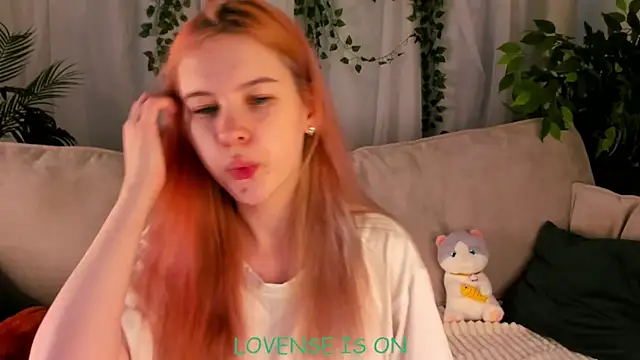 ElizSpieth online show from 10-09-25, 01:17