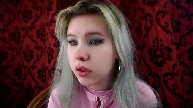 ElizSpieth online show from 07-19-26, 01:25