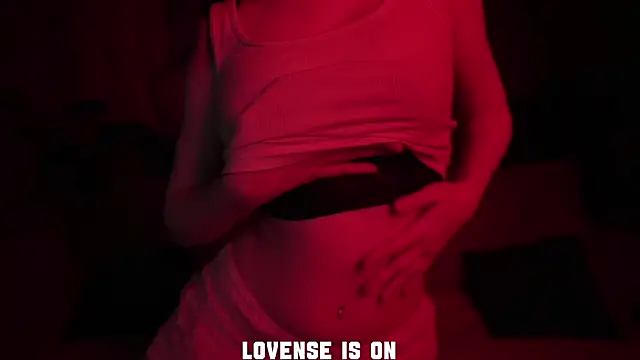 ElizSpieth online show from 12-21-25, 01:19