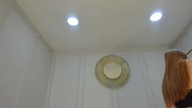 CharlotteBrownn  online show from 11-05-25, 03:20