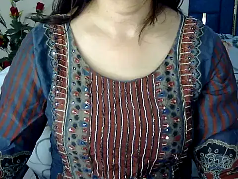 Rumi cute online show from 05-12-26, 01:39