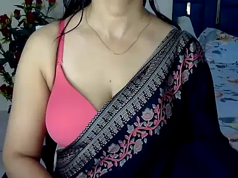 Rumi cute online show from 05-06-26, 04:22
