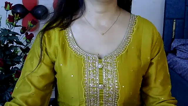 Rumi cute online show from 07-16-26, 04:26