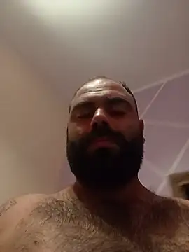 body02081 online show from 06-19-26, 08:09