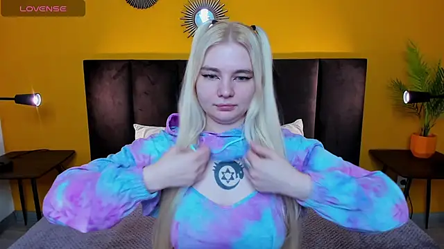 RuthBryant online show from 12-19-25, 12:36