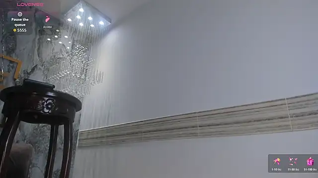 Sophi Johnson online show from 06-25-26, 05:05