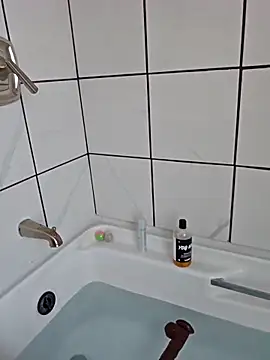 Sugarloveless online show from 03-22-26, 09:27