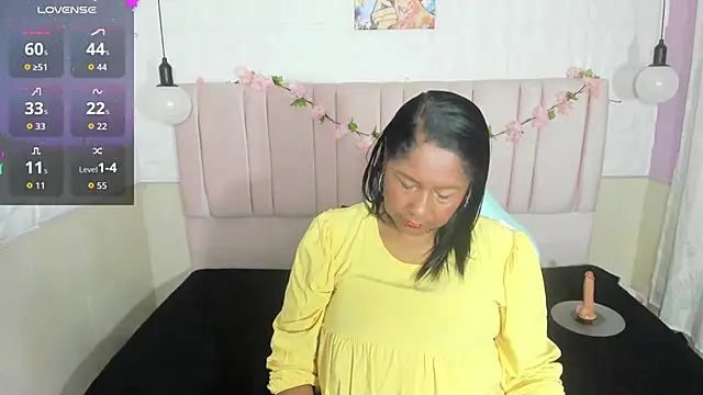 mya blaze online show from 11-08-25, 12:52