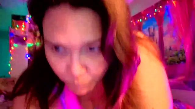 Princess  Kitty   online show from 10-28-25, 03:55