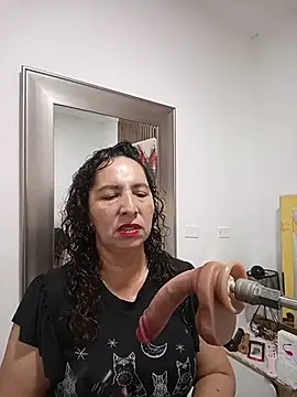 Luna Naughty1 online show from 03-24-26, 06:52