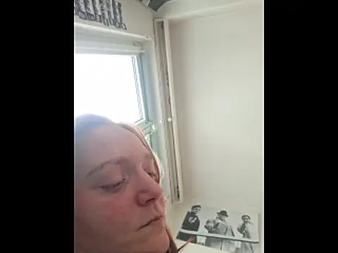 Charlotte AltS420 online show from 10-19-25, 02:20