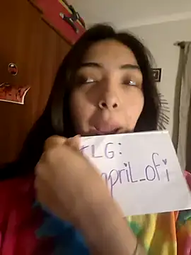 missapril0101 online show from 04-13-26, 08:02