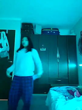 missapril0101 online show from 05-27-26, 06:15
