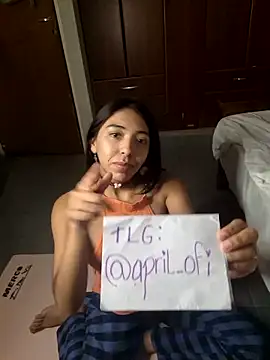 missapril0101 online show from 04-15-26, 02:28