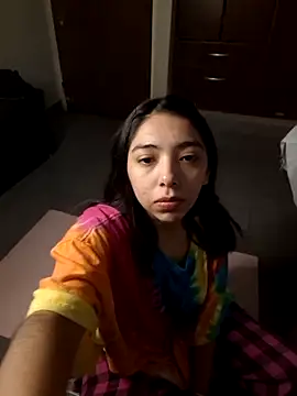 missapril0101 online show from 04-13-26, 05:55