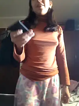 missapril0101 online show from 06-11-26, 06:49