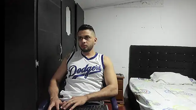 Ryan xc1 online show from 12-05-25, 02:21