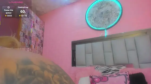 Nicole Rosales online show from 02-27-26, 06:08