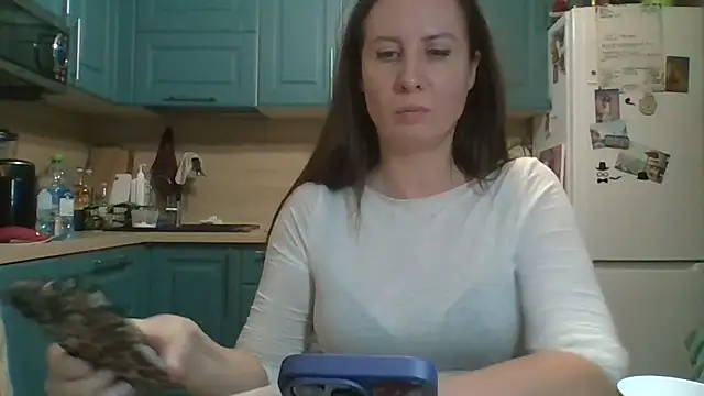 ALICAINWONDERLAND online show from 03-24-26, 07:25