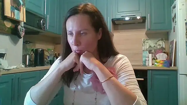 ALICAINWONDERLAND online show from 11-09-25, 06:56