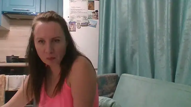 ALICAINWONDERLAND online show from 04-18-26, 07:51