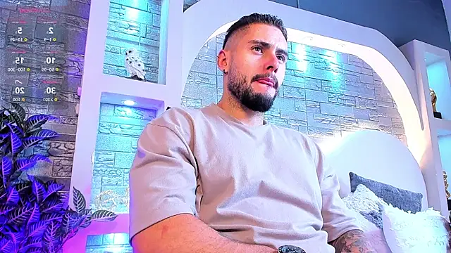 dominic de luca online show from 11-25-25, 03:51