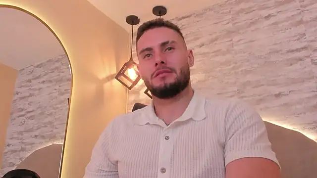 Snapshot of dominic_de_luca chatting on 07-21-26, 11:33 dominic de luca online show from 07-21-26, 11:33