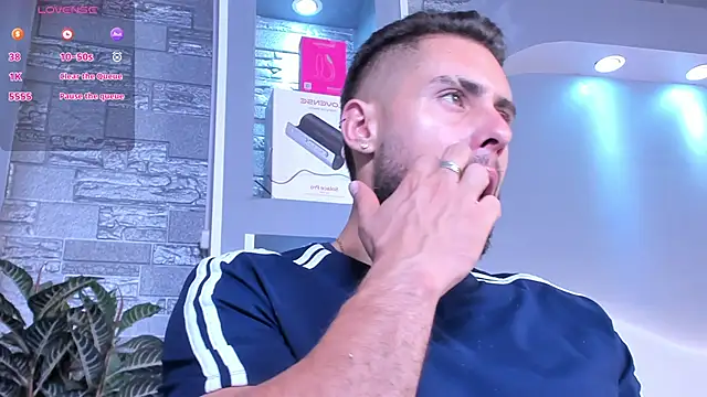 dominic de luca online show from 04-03-26, 02:18