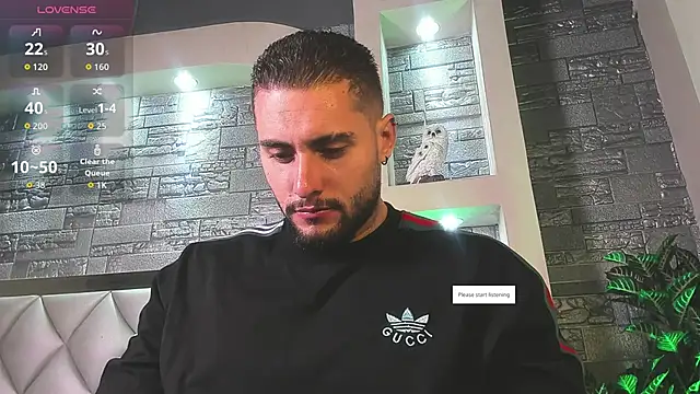 Snapshot of dominic_de_luca chatting on 09-24-25, 04:19 dominic de luca online show from 09-24-25, 04:19