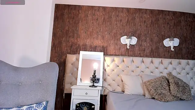 Snapshot of MeryCoors chatting on 07-11-26, 11:32 MeryCoors online show from 07-11-26, 11:32