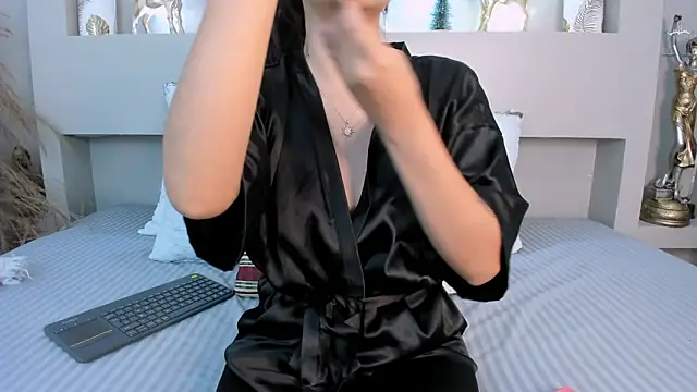 MeryCoors online show from 12-04-25, 01:32