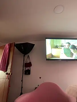 larsonbeverly online show from 03-23-26, 08:19