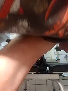 toywood online show from 03-31-26, 07:27