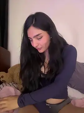 Clementyne30 online show from 11-19-25, 12:54