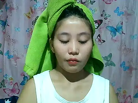 Snapshot of SexyAsianPussy4u chatting on 07-01-26, 02:12 SexyAsianPussy4u online show from 07-01-26, 02:12