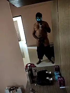 Snapshot of Mr_Batting_Man chatting on 10-31-25, 04:09 Mr Batting Man online show from 10-31-25, 04:09