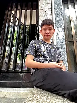 elfernh online show from 10-16-25, 02:14