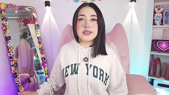 justonecute online show from 04-07-26, 11:50