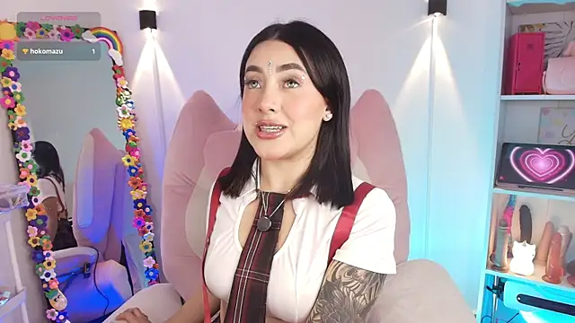 justonecute online show from 04-01-26, 03:30