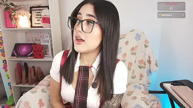 justonecute online show from 03-02-26, 12:00