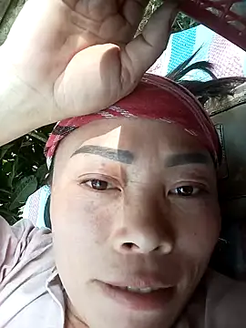 CoMay003 online show from 04-03-26, 05:58