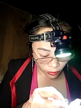 Snapshot of CoMay003 chatting on 02-06-26, 03:08 CoMay003 online show from 02-06-26, 03:08