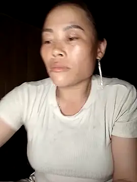 CoMay003 online show from 04-07-26, 01:57