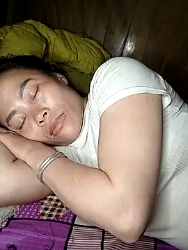 Snapshot of CoMay003 chatting on 03-03-26, 06:42 CoMay003 online show from 03-03-26, 06:42