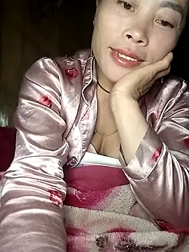 CoMay003 online show from 03-12-26, 05:39