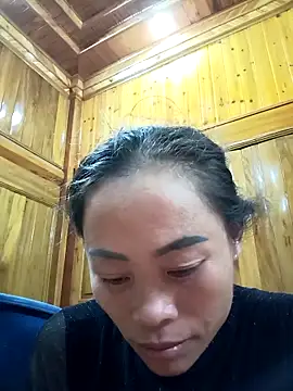 Snapshot of CoMay003 chatting on 09-15-25, 12:38 CoMay003 online show from 09-15-25, 12:38
