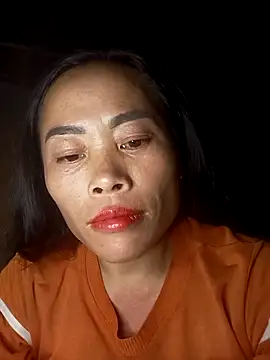 CoMay003 online show from 10-23-25, 01:21