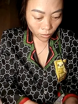 CoMay003 online show from 04-15-26, 09:26