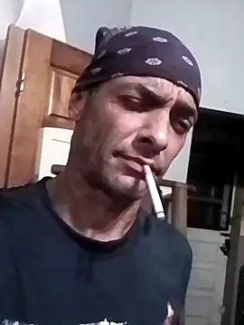 Snapshot of dicinyou80 chatting on 09-26-25, 07:48 dicinyou80 online show from 09-26-25, 07:48