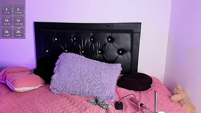 samiacooper25 online show from 02-06-26, 12:39